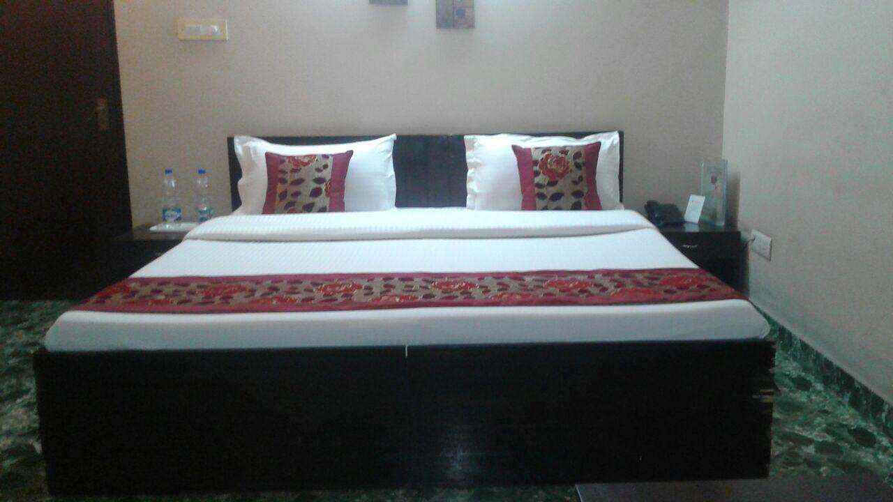 Pamposh Guest House Gk II Market Yeni Delhi Dış mekan fotoğraf