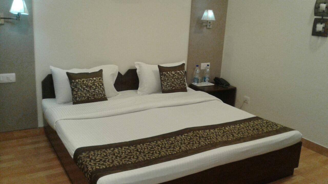 Pamposh Guest House Gk II Market Yeni Delhi Dış mekan fotoğraf